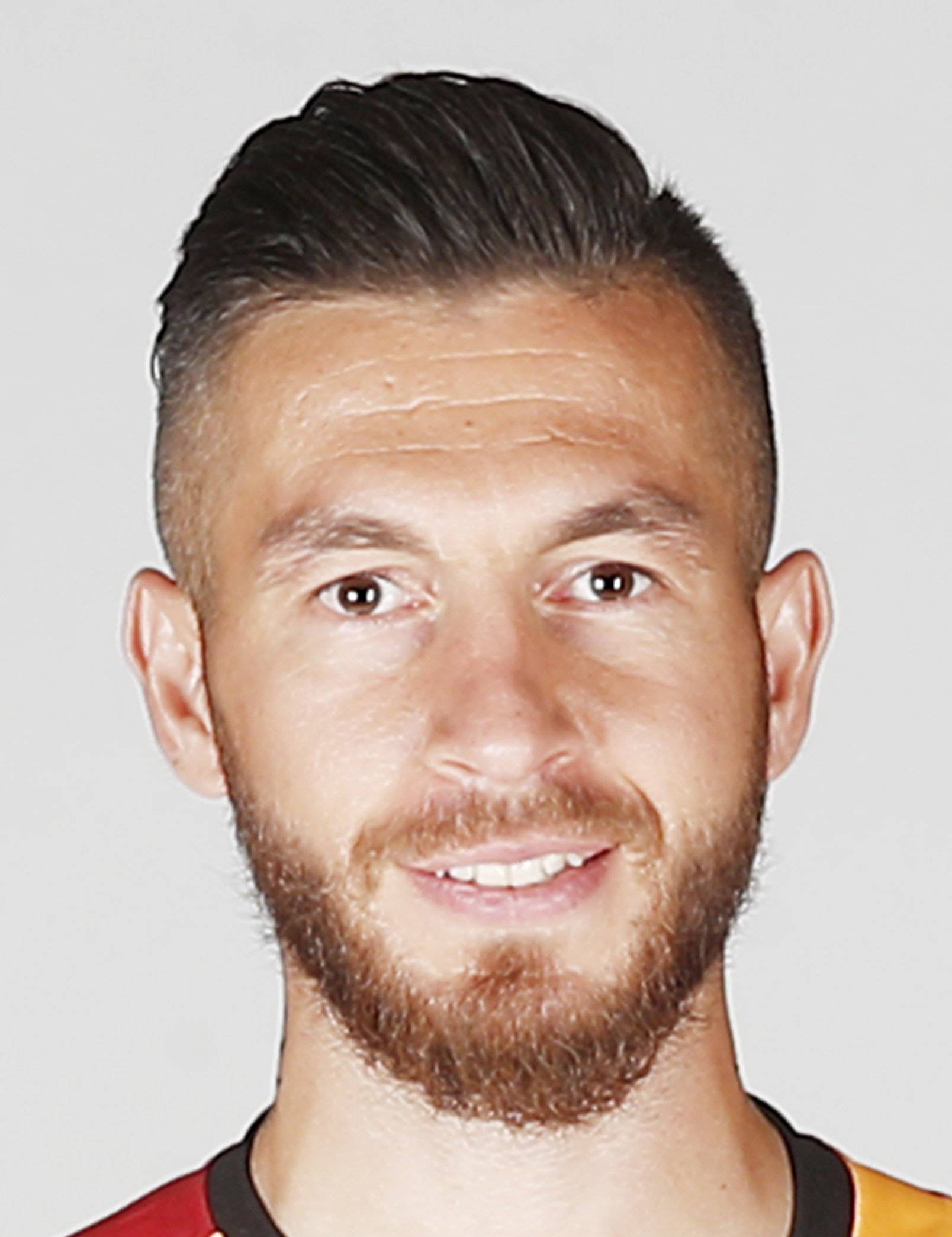 https://img.ozoneanalyser.com/img/football/player/f7a512ded320ea8b0d94ed95d1e230e7.jpg